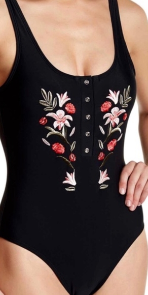 NWT Vigoss one piece bathing suit - Picture 10 of 11